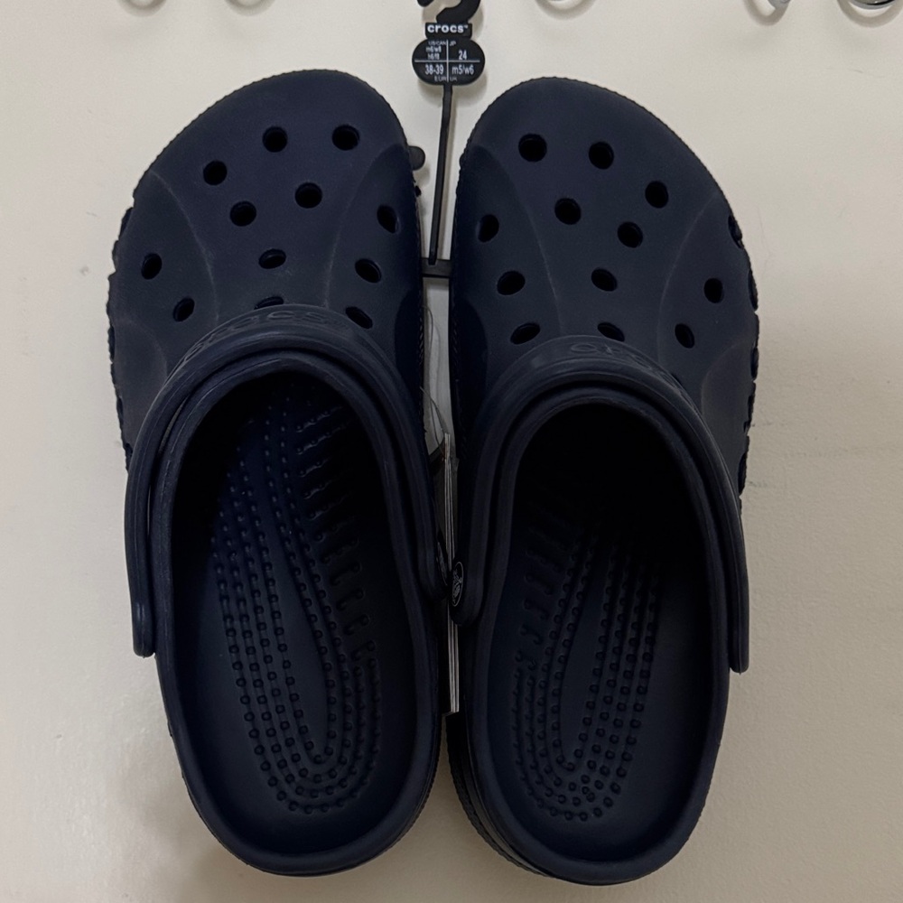CROCS Baya Navy Blue Clogs W8/M6